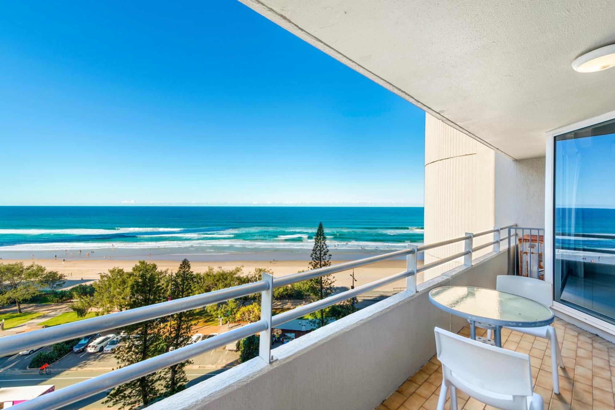Zenith Ocean Front Apartments Gold Coast Exterior photo